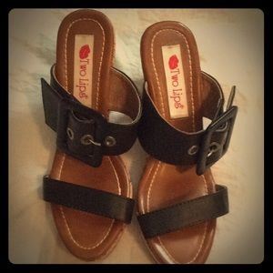 Shoes Two Lips Black